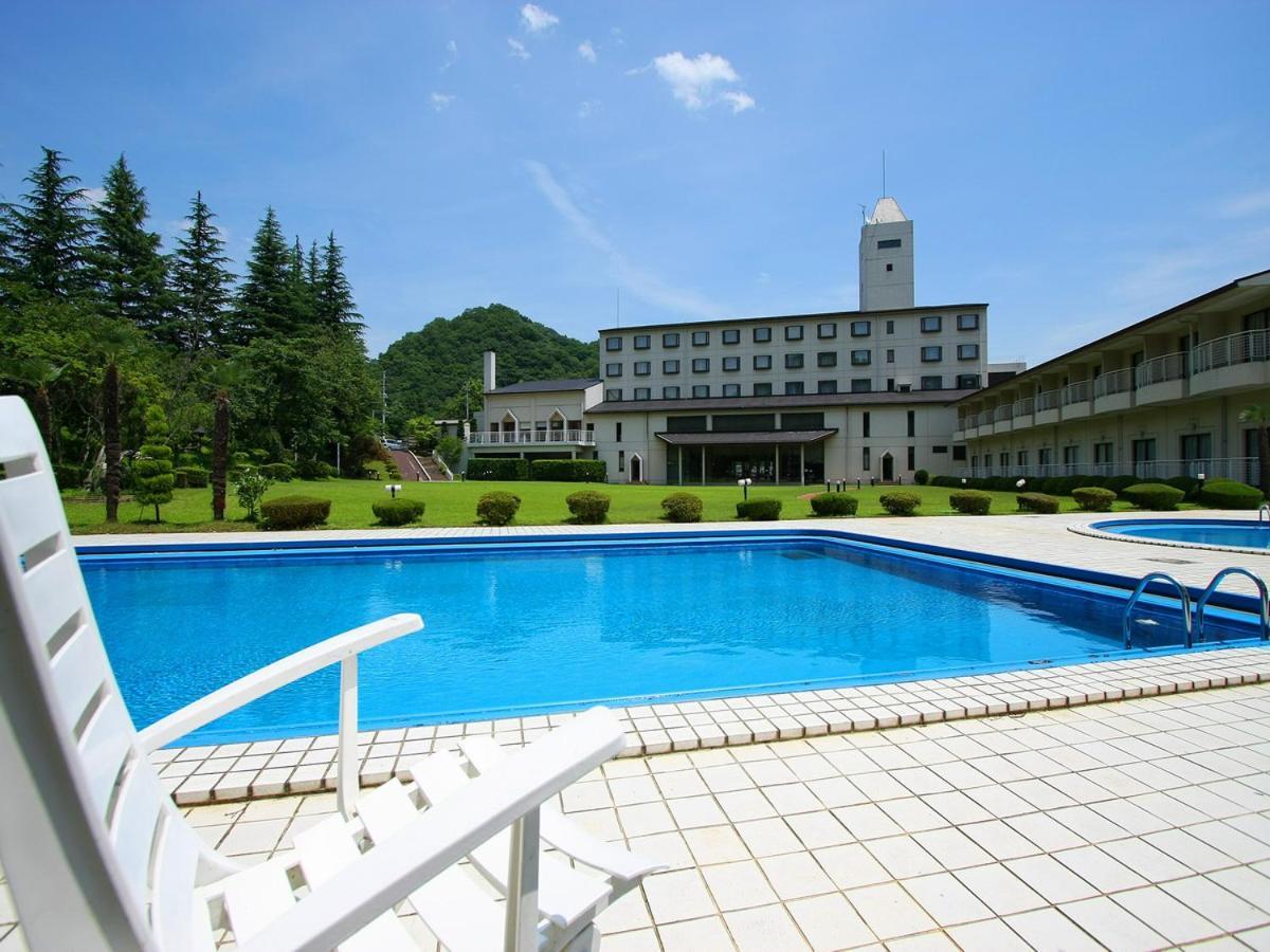 Akiu Resort Hotel Crescent Sendai Exterior photo