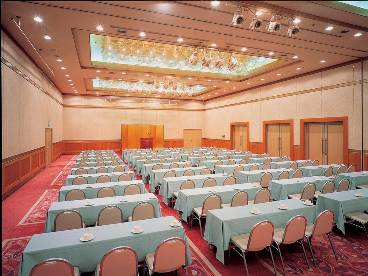 Akiu Resort Hotel Crescent Sendai Exterior photo